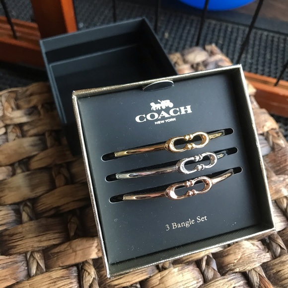 ♥️last set...Coach bangle bracelet trio - Picture 1 of 6